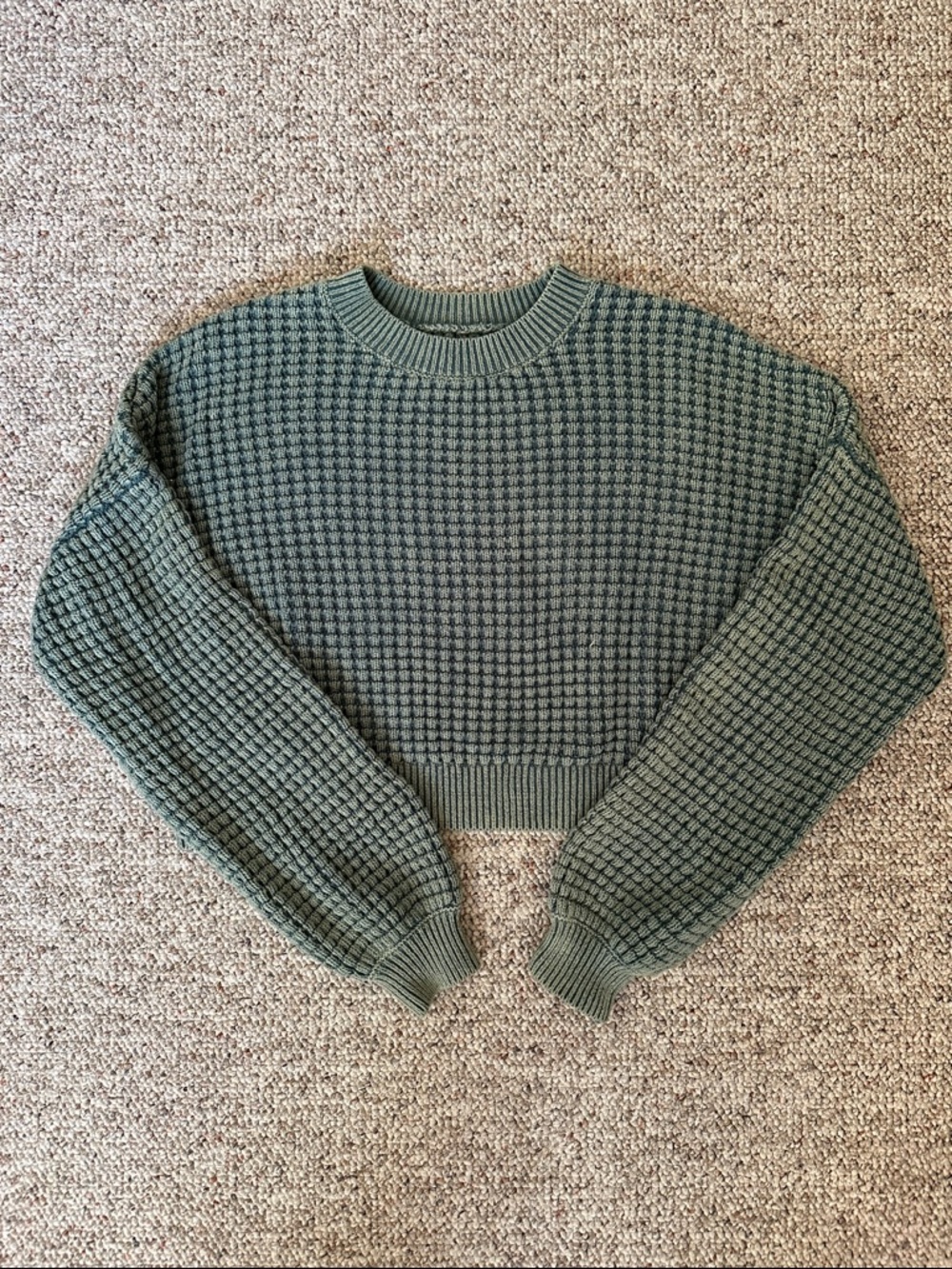 Hollister Cropped Sweater XS Green